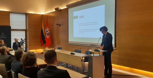 Lietuvos konsuliniai pareigūnai supažindinti su eNotaro sistema ir nuotoliniais notariniais...